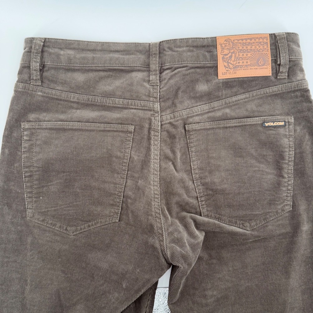 Volcom Solver Modern Straight Corduroy Pants Mens 30x30  Dark Brown